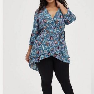 Torrid Plus Sz 6 Midnight Floral Georgette Tunic Wrap Top Babydoll